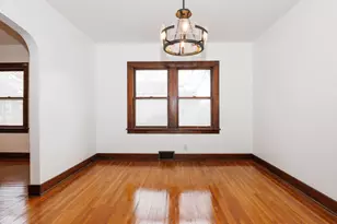 611 E Olive St, Bloomington, IL 61701 - Photo 33