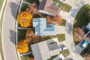 34 Waterbury Cir, Oswego, IL 60543 - Photo 15