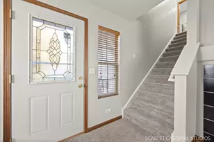 34 Waterbury Cir, Oswego, IL 60543 - Photo 5