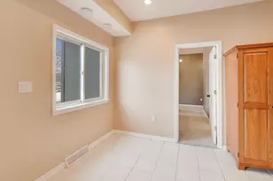 2907 Gregg Dr, McHenry, IL 60050 - Photo 9