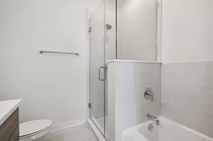 1952 W Erie St, Chicago, IL 60622 - Photo 13