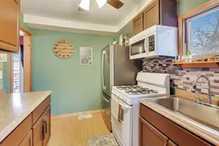 3114 Shady Dr, Wonder Lake, IL 60097 - Photo 9