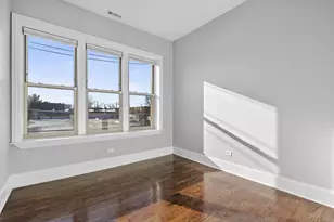 4646 S Prairie Ave, Chicago, IL 60653 - Photo 15