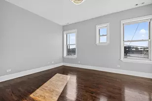 4646 S Prairie Ave, Chicago, IL 60653 - Photo 9