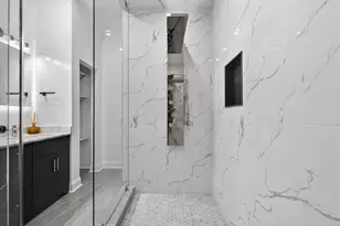 4646 S Prairie Ave, Chicago, IL 60653 - Photo 13