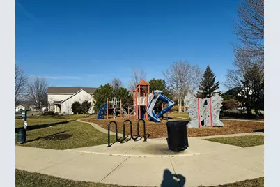 425 Claire Avenue, Romeoville, IL 60446 - Photo 3