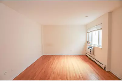 1055 W Catalpa Avenue #511, Chicago, IL 60640 - Photo 3