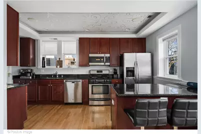 6331 N Glenwood Avenue #2, Chicago, IL 60660 - Photo 9