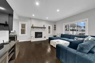 4823 W 106th St, Oak Lawn, IL 60453 - Photo 11