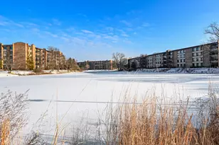 601 Lake Hinsdale Dr, Willowbrook, IL 60527 - Photo 19