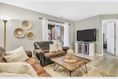 1861 Maplewood Court, Grayslake, IL 60030 - Photo 19