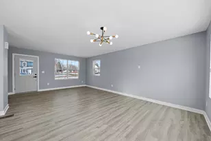 106 W Thompson St, Harvard, IL 60033 - Photo 15