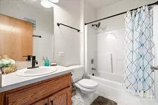 17950 Settlers Pond Way, Orland Park, IL 60467 - Photo 17