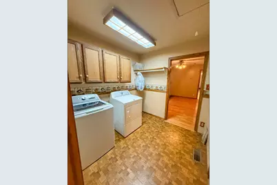 408 W Franklin Street, Fithian, IL 61844 - Photo 23