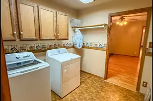 408 W Franklin St, Fithian, IL 61844 - Photo 23