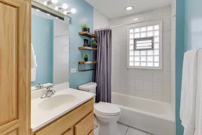 823 N Fernandez Avenue, Arlington Heights, IL 60004 - Photo 17