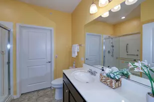 911 Darwin St, North Aurora, IL 60542 - Photo 11