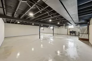 6733 W 88th St, Oak Lawn, IL 60453 - Photo 19