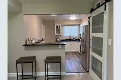 9388 Bay Colony Drive #1S, Des Plaines, IL 60016 - Photo 5