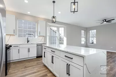 21316 Brush Lake Drive, Crest Hill, IL 60403 - Photo 7