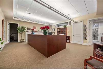 400 Knoll Street #C, Wheaton, IL 60187 - Photo 7