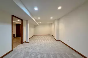 681 Ryegrass Trail, Aurora, IL 60504 - Photo 19