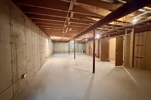 681 Ryegrass Trail, Aurora, IL 60504 - Photo 23