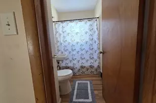 1123 16th St, Rockford, IL 61104 - Photo 9