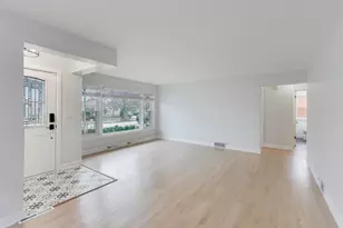 710 S Hawthorne Ave, Elmhurst, IL 60126 - Photo 7