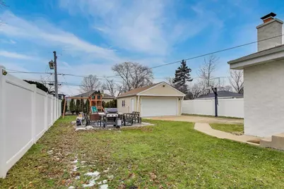 710 S Hawthorne Avenue, Elmhurst, IL 60126 - Photo 33