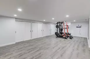 710 S Hawthorne Ave, Elmhurst, IL 60126 - Photo 23