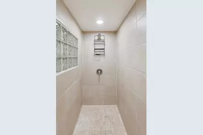 710 S Hawthorne Avenue, Elmhurst, IL 60126 - Photo 29