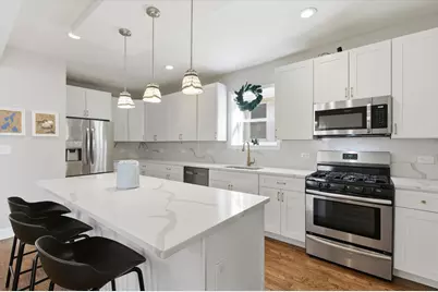 4935 W Carmen Avenue, Chicago, IL 60630 - Photo 3