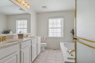 760 Regal Ln, Algonquin, IL 60102 - Photo 15