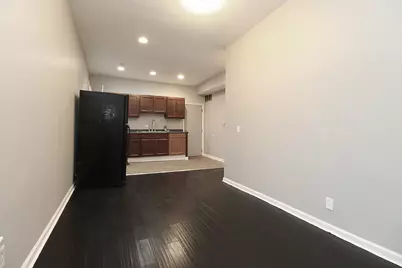 266 E Cass Street #2N, Joliet, IL 60432 - Photo 3