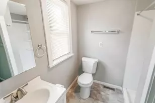 705 Nicholson St, Joliet, IL 60435 - Photo 9