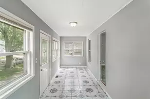 705 Nicholson St, Joliet, IL 60435 - Photo 15