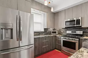 4650 N St Louis Ave, Chicago, IL 60625 - Photo 9