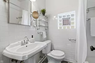 3814 N Mozart St, Chicago, IL 60618 - Photo 17