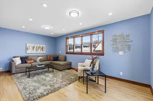 3814 N Mozart St, Chicago, IL 60618 - Photo 15