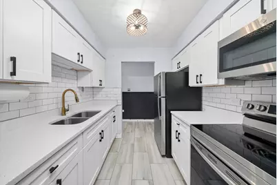 3241 S 50th Court #102, Cicero, IL 60804 - Photo 5