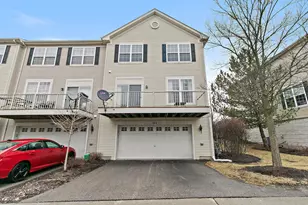 144 Town Center Blvd, Gilberts, IL 60136 - Photo 21