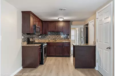 4949 Paxton Road, Oak Lawn, IL 60453 - Photo 9