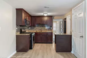 4949 Paxton Rd, Oak Lawn, IL 60453 - Photo 9