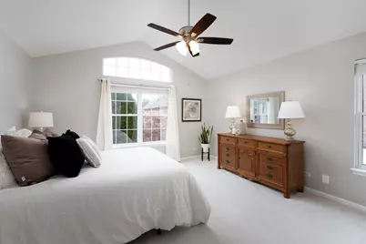 1606 Fairfax Lane, Oakbrook Terrace, IL 60181 - Photo 19