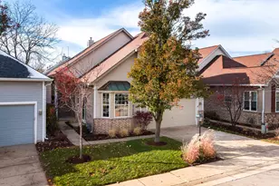 1606 Fairfax Ln, Oakbrook Terrace, IL 60181 - Photo 3