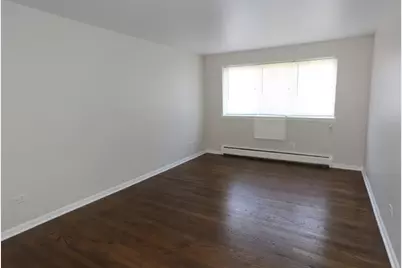 1040 W Hollywood Avenue #208, Chicago, IL 60660 - Photo 7