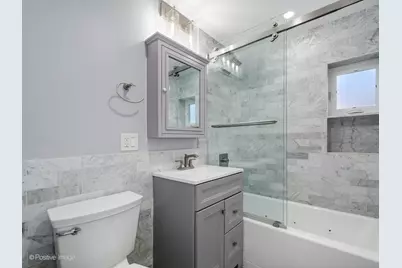 7225 N East Prairie Road, Lincolnwood, IL 60712 - Photo 19