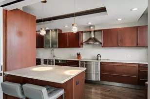 1040 N Lake Shore Dr, Chicago, IL 60611 - Photo 9