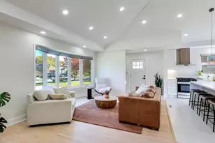 932 N Knight Ave, Park Ridge, IL 60068 - Photo 7